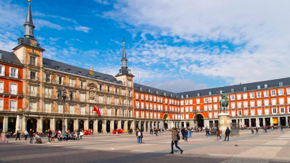 15 Cultural Madrid 10- Hour Private Tour - Old Town to Royal Palace: a smarter first move than starting at museums