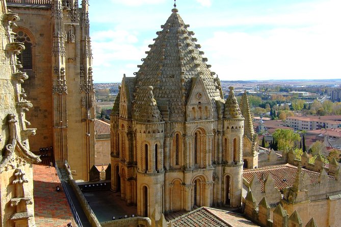 4-Day Northern Spain Guided Tour from Madrid - Day 3: Santillana del Mar medieval charm and Covadonga’s shrine time