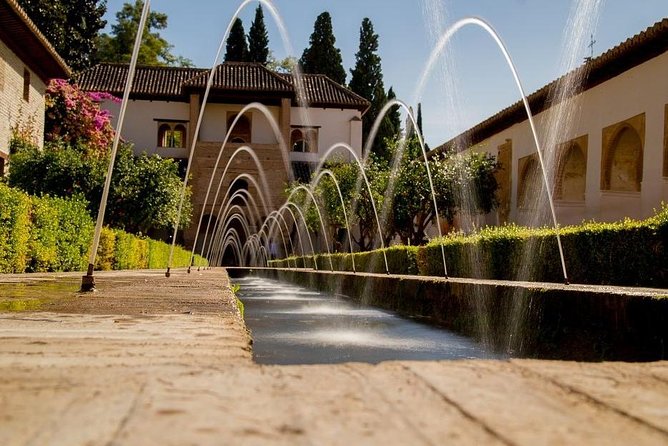 Andalusia 5-Day Guided Tour from Madrid via Cordoba - Why This Madrid-to-Andalusia Route Makes Sense