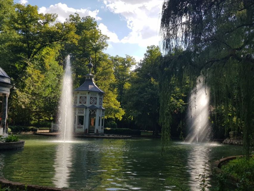 Aranjuez: City and Gardens Guided Walking Tour - How the 2-hour timing feels on your feet