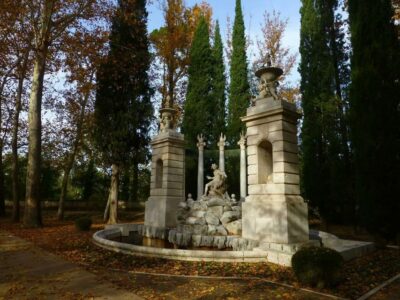 Aranjuez: Garden of The Prince Entry Ticket and Guided Tour - The 2-hour walk: the garden’s “most important” stops, with meaning