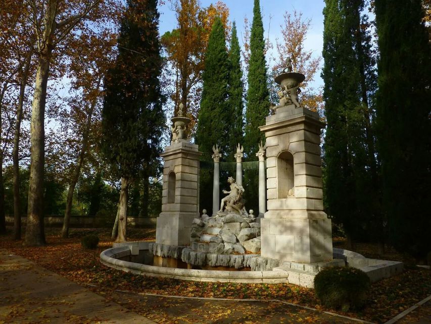 Aranjuez: Garden of The Prince Entry Ticket and Guided Tour - The 2-hour walk: the garden’s “most important” stops, with meaning