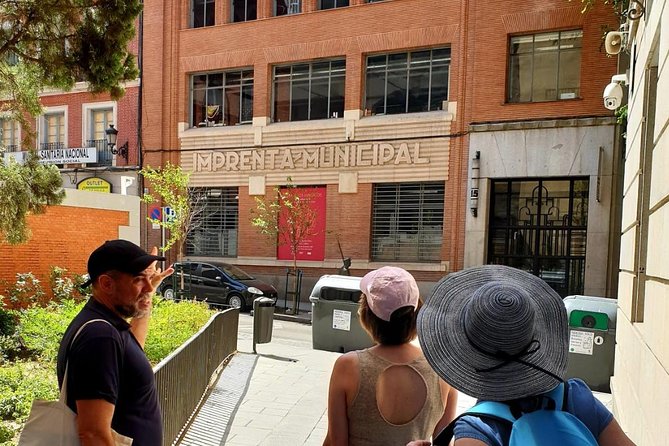 Architour through Lavapiés and Rastro with an architect - Reina Sofía Extension by Jean Nouvel: Art, Courtyards, and Design Ideas from 1999