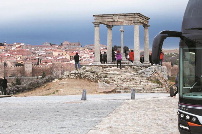 Avila and Segovia Guided Tour from Madrid - Morning pickup in Madrid: start on time, save your day