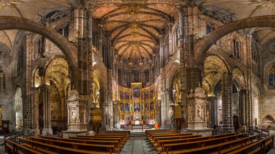 Avila: Cathedral Entry Ticket with Audio Guide - Using the Ticketed Audio Guide Without Feeling Lost