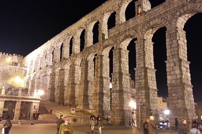 Ávila Segovia private trip from Madrid - Segovia’s Roman Aqueduct: The Engineering Wow Moment