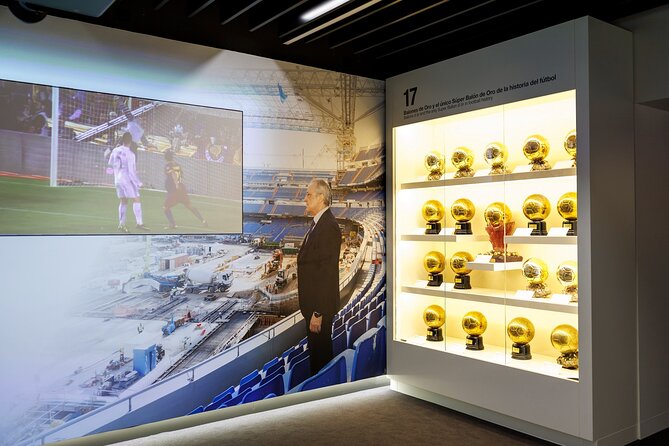 Bernabeu Stadium & Real Madrid Museum Guided Tour - Radio Headsets and Tour Pace: When You’ll Hear the Guide
