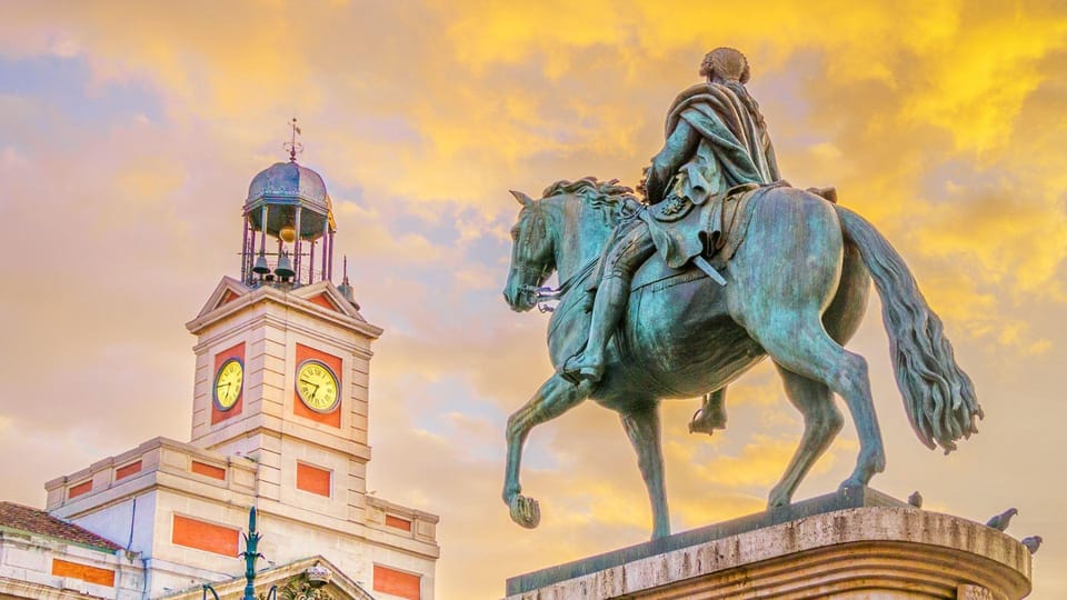 Best of Madrid: Private Walking Tour with a Local - Where You Start: The Central Meeting Point Setup
