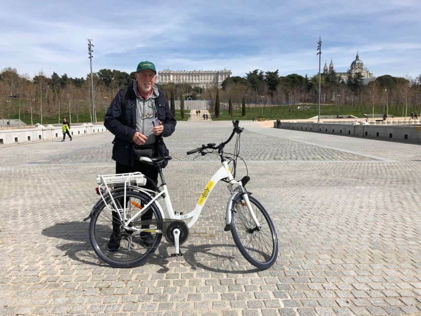 Bike Tour Through Madrid Río and Casa de Campo - From Plaza Mayor to Madrid Río: The Start That Sets the Tone