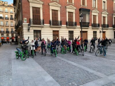Bike Tour Through Madrid Río and Casa de Campo - Plaza de Oriente to Sabatini Gardens: Palace Views Without the Crowds