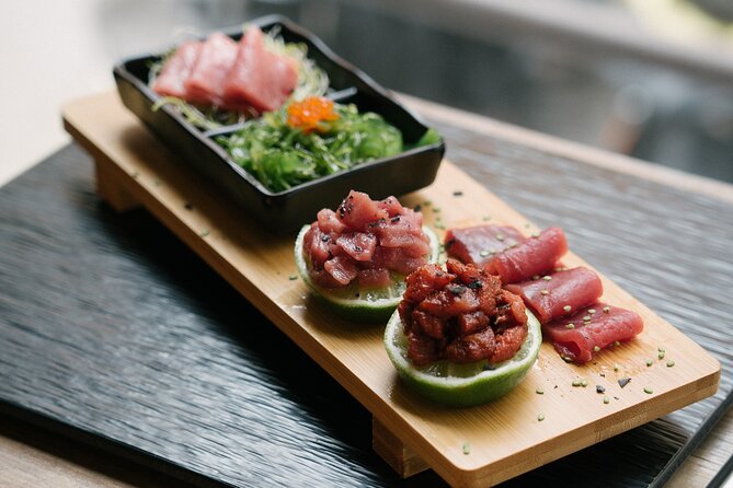Bluefin Tuna tasting in the most Prestigious Market of Spain - Timing, group size, and how to avoid stress