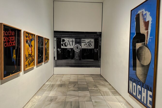 Culture Unveiled: Reina Sofía Guided Tour - Getting to the right entrance: Museo Reina Sofía at 9:45 am