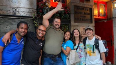 Discover the best "Wines and Tapas in Madrid". - The walking route: Plaza Mayor to La Cava Baja, with snacks along the way