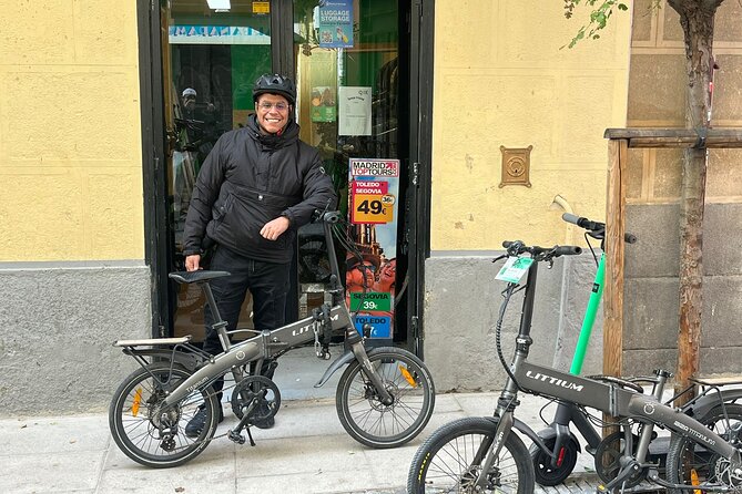E-Bike Rental in Madrid - Retiro Park paths: the calm contrast you’ll want after the city grind