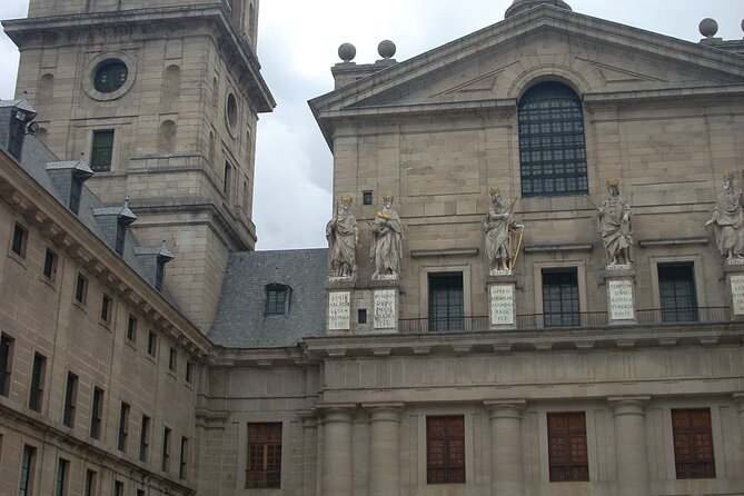 El Escorial and Valley of the Fallen Half Day Trip from Madrid - Who should book this El Escorial and Valley tour?