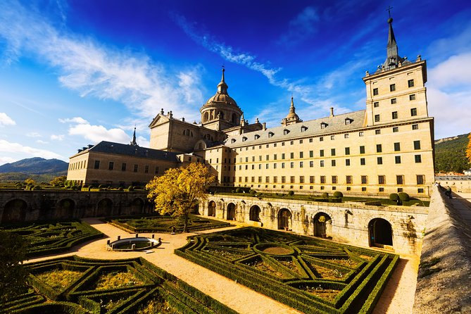 El Escorial and Valley of the Fallen Private Tour - Tickets, entrances, and the one thing to confirm