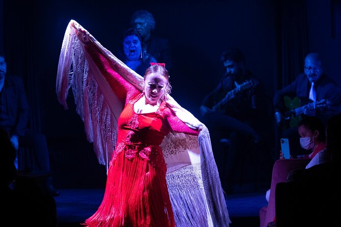 Flamenco Show at the Tablao Flamenco la Carmela - Included drink vs. optional dinner: where the value is, and where to watch costs