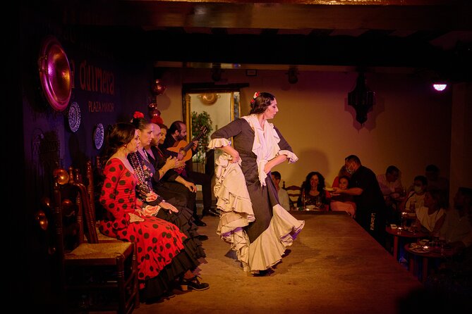Flamenco Show with the Soul in Madrid - Inside La Quimera: flamenco that’s all voice, hands, and feet