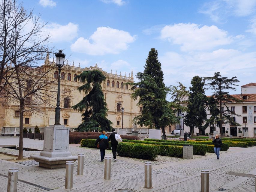 From Madrid: Alcalá de Henares & Cervantes Museum Day Trip - Magisterial Cathedral and the Plaza de los Santos Niños: a heavy story in a historic setting