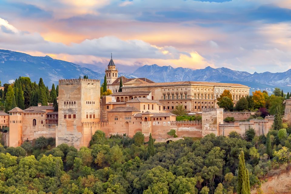 From Madrid: Discover the Best of Andalusia, 4 Nights - Coach comfort, hotel reality, and why the small-group size matters
