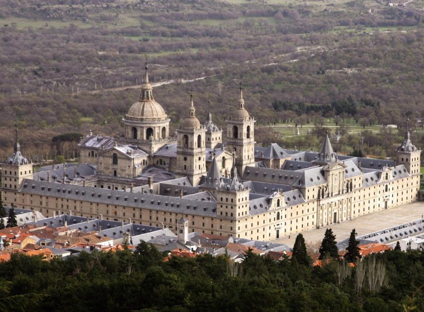 From Madrid: El Escorial, Valley of the Fallen, & City Tour - El Escorial: the largest Renaissance building you actually walk through