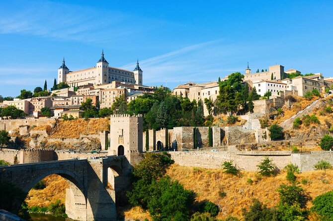 From Madrid: Full-Day Medieval Tour in Toledo and Ávila - Key things that make this tour worth your attention