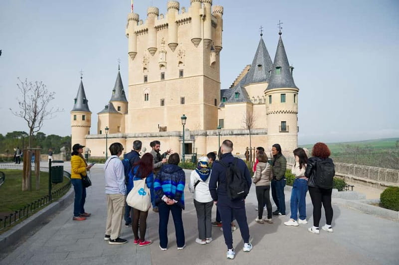 From Madrid: Full Day Trip to Segovia and Toledo - Alcázar of Segovia: what a medieval fortress really gives you