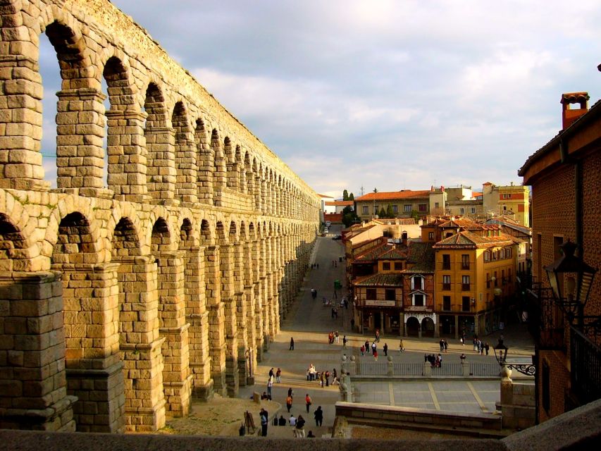From Madrid: Guided Day Trip to Segovia and Toledo - The sword-making workshop stop: a cultural bonus or a time thief?