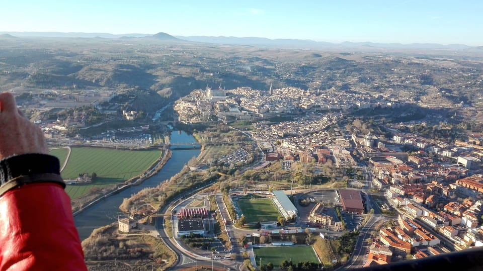 From Madrid: Hot Air Balloon over Toledo - The campsite stop: champagne tasting, tapas, and welcome refreshments