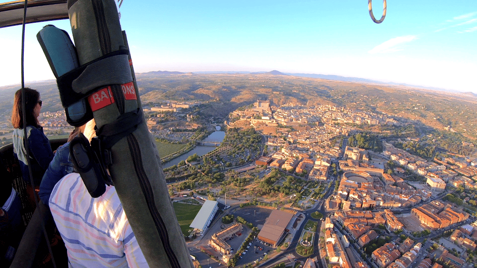 From Madrid: Hot Air Balloon over Toledo - Photos and video: worth it if you want to actually watch