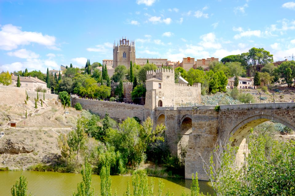 From Madrid: Old Town Toledo Tour with Optional Activities - The Old Town Walking Tour: 90 Minutes That Set Your Choices