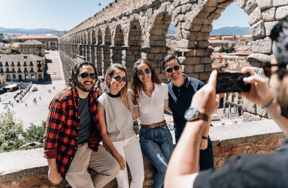 From Madrid: Ribera del Duero Winery and Segovia Tour - A full day of Ribera del Duero wine meets Segovia sights