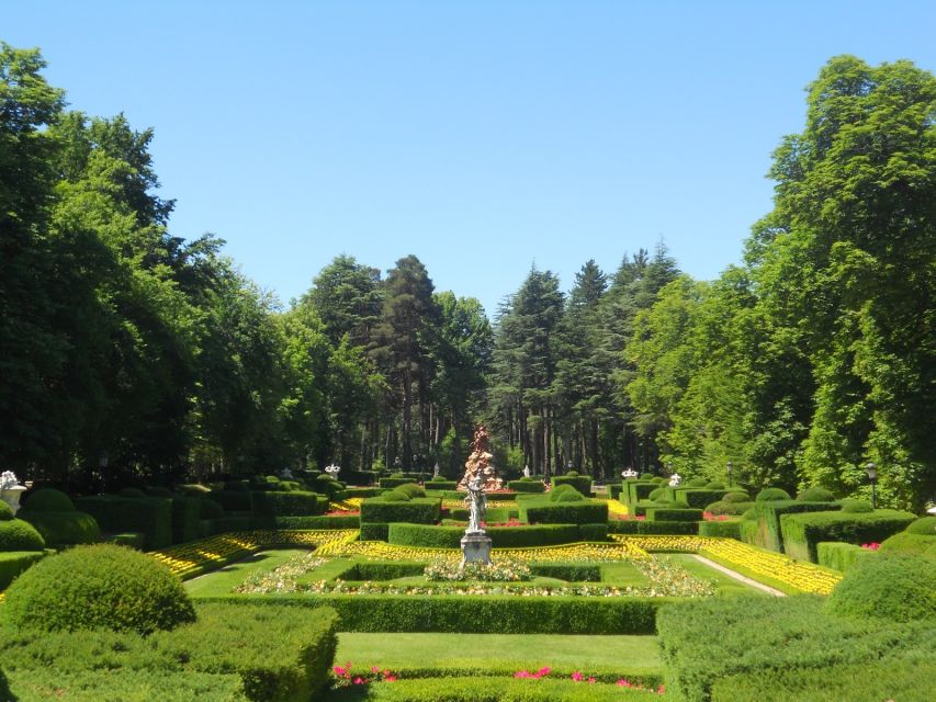 From Madrid: Segovia & La Granja Private Full-Day Tour - A private 10-hour circuit: La Granja to Segovia without stress