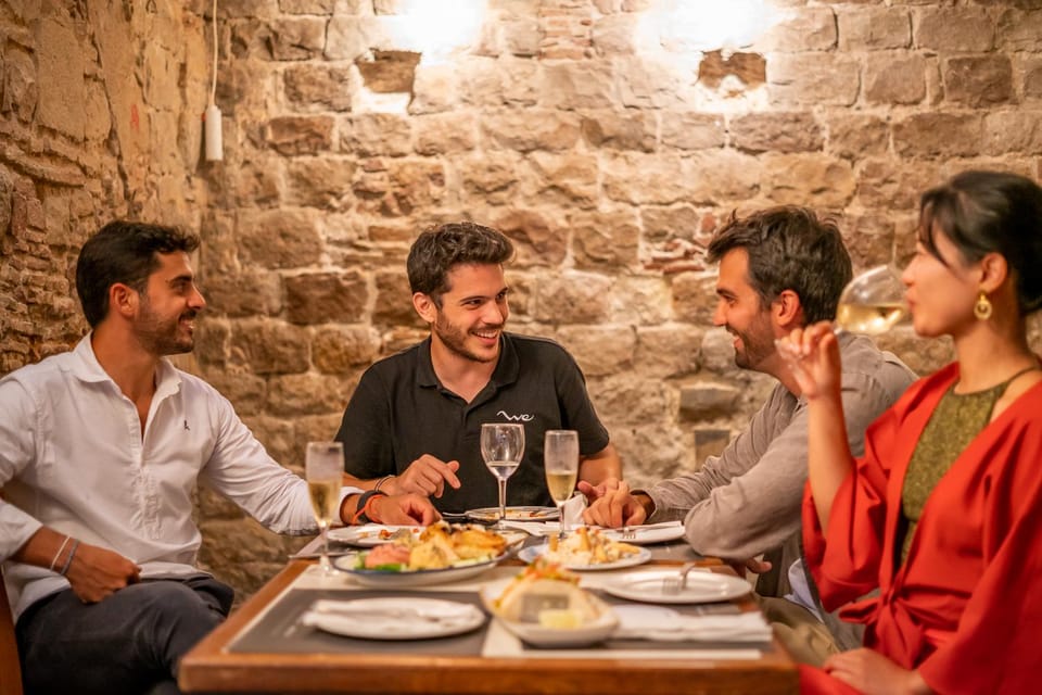 From Madrid: Traditional Villages, Winery Tour & Tapas Lunch - How this day trip from Madrid actually plays out