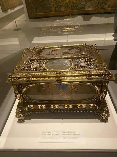 Guided Tour of The Royal Collections Gallery - Should you book this Royal Collections guided tour?