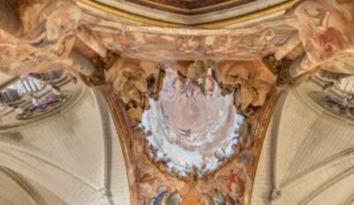 Guided tour of the Toledo Cathedral (Input no included) - What you’re paying for: an official guide, not cathedral entry