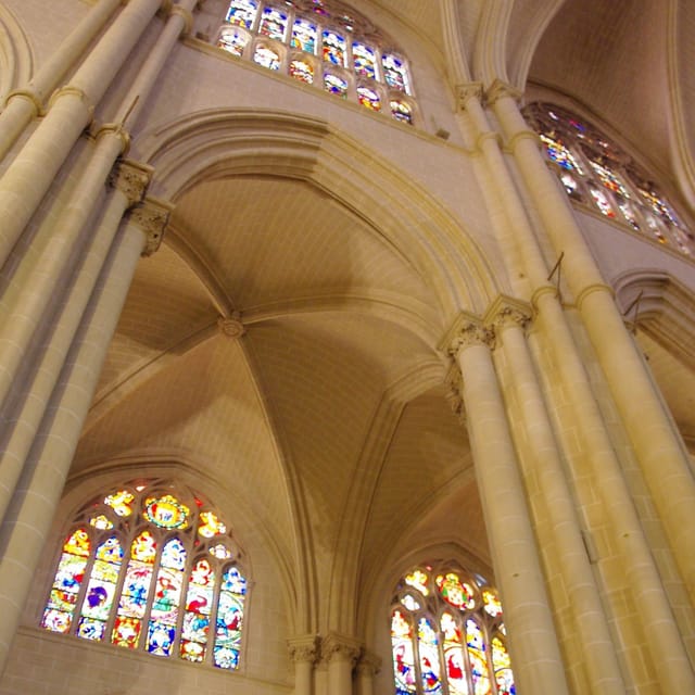 Guided tour of the Toledo Cathedral (Input no included) - El Transparente: Baroque architecture inside French Gothic