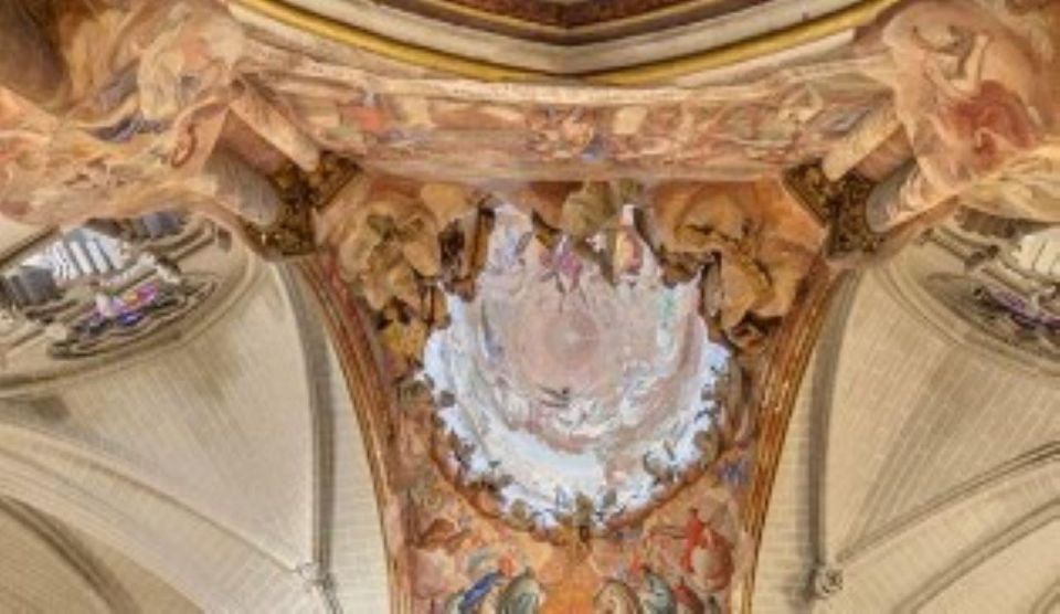 Guided tour of the Toledo Cathedral (Input no included) - What you’re paying for: an official guide, not cathedral entry