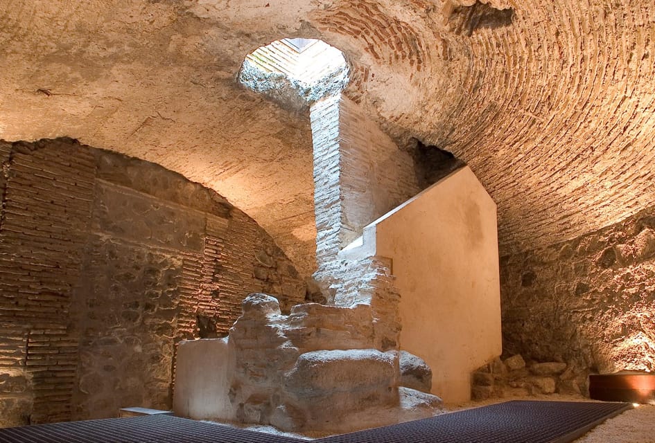 Guided Tour of Underground Toledo - Posada de la Hermandad: the Middle Ages underfoot