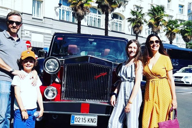 Historic and Modern Madrid by Classic Car Private Tour - How the on-board guide/commentary usually works