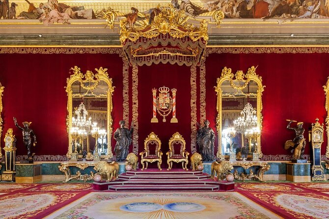 Historical Visit to the Royal Palace Madrid - Where you meet: ÓperaCentro makes logistics easy