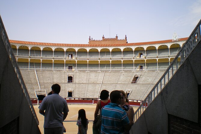 Las Ventas Madrid Bullring & Bullfighting Museum with Audioguide - VR Bullfight and San Isidro Fair 360°: A Modern Twist on Tradition