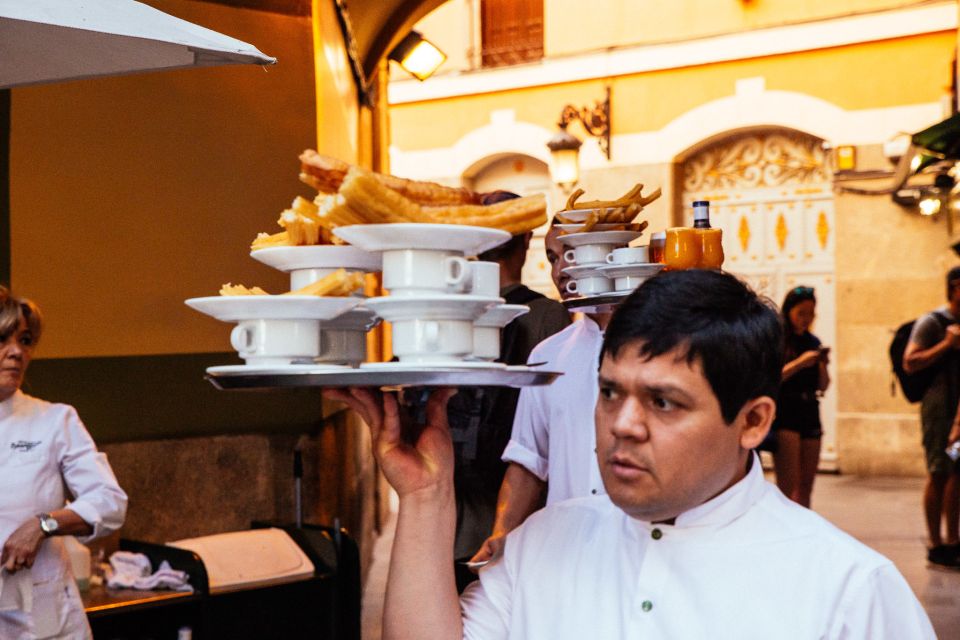 Madrid: 1.5-Hour Private Kick-Start Tour with a Local - The Private Group Advantage: Ask Anything Without Waiting
