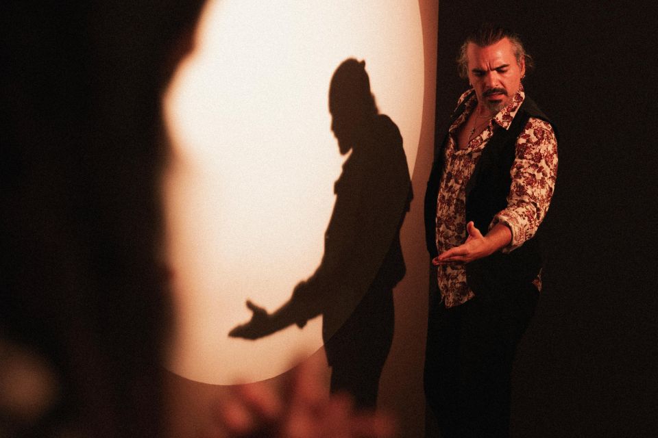 Madrid: 1-Hour Traditional Flamenco Show at Centro Cultural - No microphones in Madrid: why that raw sound is worth it