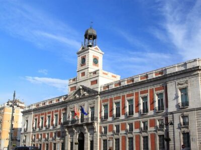 Madrid: 2-Hour City Highlights Guided Walking Tour - Price and Value: When $247 Per Group Works (and When It Doesn’t)