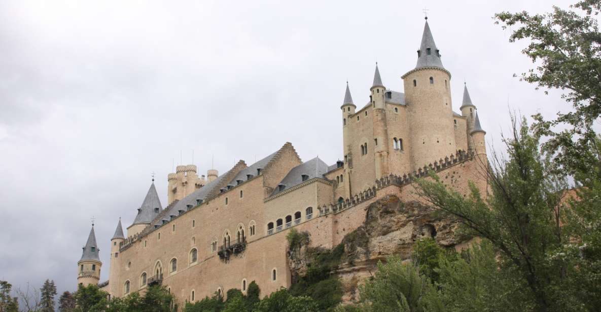 Madrid: Avila and Segovia Day Trip with Tickets to Monuments - Ávila’s walls: the 11th-century skyline you can walk around