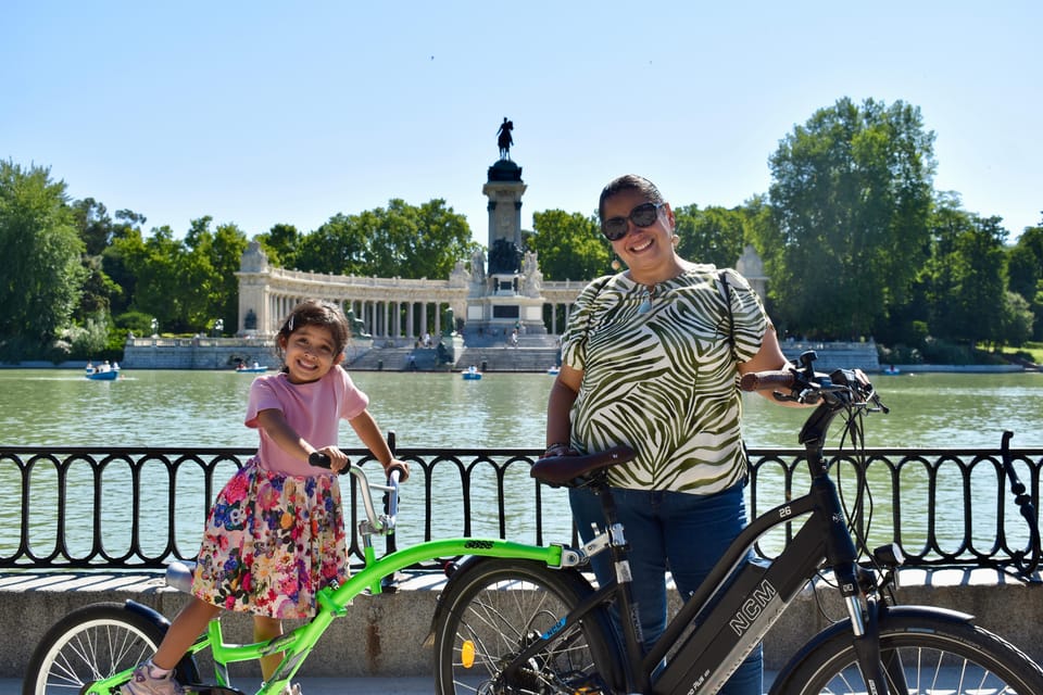 Madrid by bike + PhotoShooting - Price: $44 for Bike + Guide + Photo Stops (Is It Worth It?)