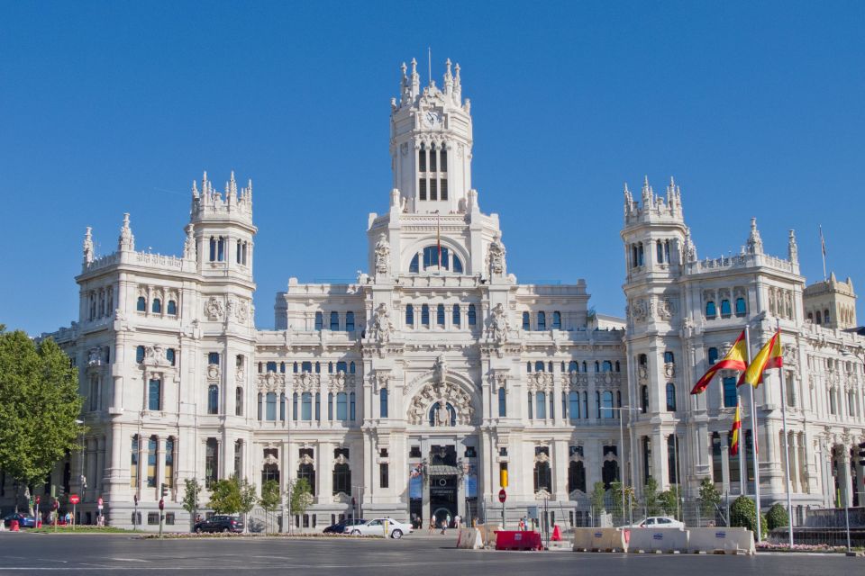 Madrid: Cibeles Rooftop & Retiro Park Guided Walking Tour - Price and value: is $33 a fair deal?