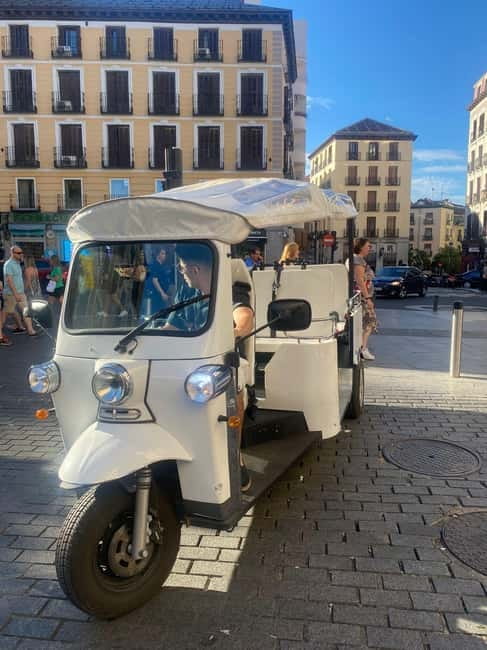 Madrid: Eco-Friendly, Private, and Unique Tuk Tuk Experience - Comfort, Group Size, and Practical Expectations