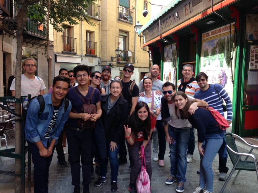 Madrid Essential: 3-Hour Guided Walking Tour - Where the tour begins: El Oso y el Madroño and getting your bearings